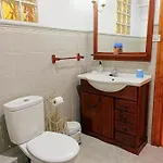 La Buganvilla Novales