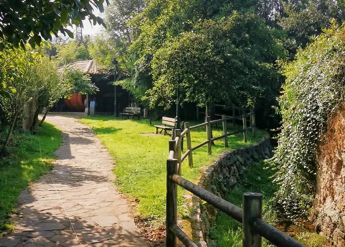 La Buganvilla Novales